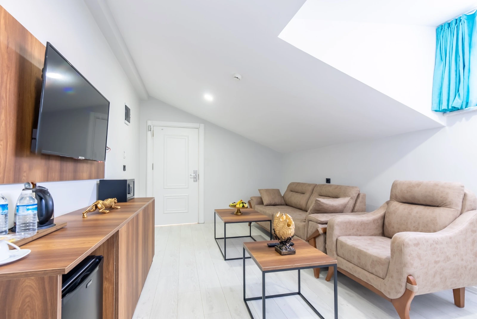 Küçükçekmece Otel Odaları WP White Palace